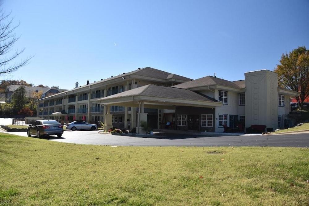 Docker'S Inn Branson Esterno foto