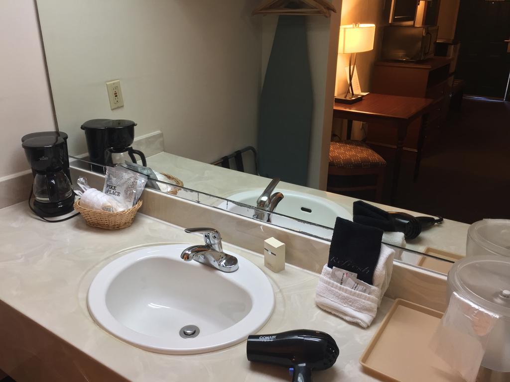 Docker'S Inn Branson Esterno foto