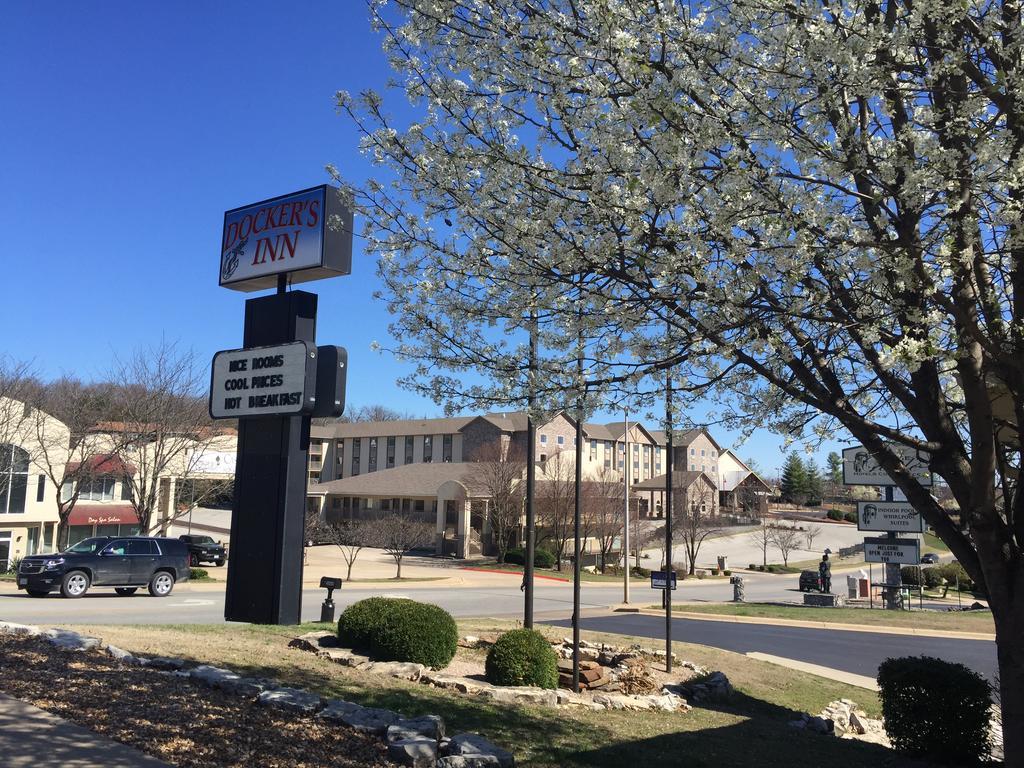 Docker'S Inn Branson Esterno foto