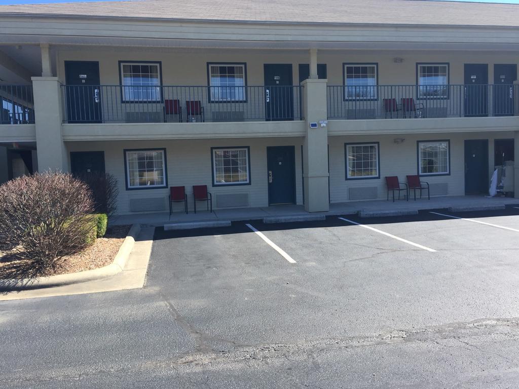 Docker'S Inn Branson Esterno foto
